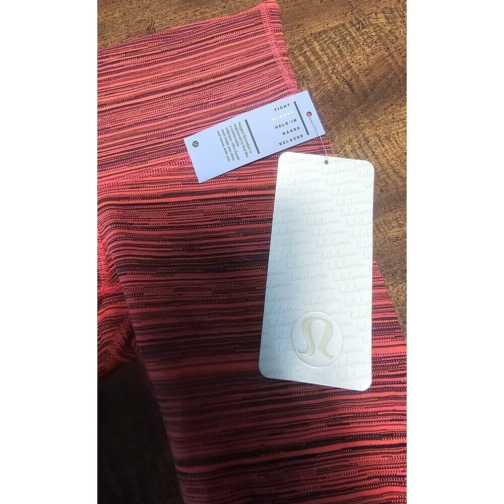Lululemon Wunder Under Crop III Size 2 NWT Luon Yoga Mid Rise Cyber Juice Boom - Picture 4 of 9